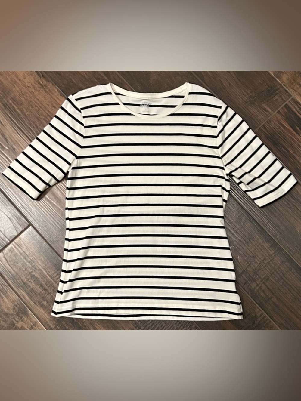 Land’s End Striped Black/White Top Sz M
